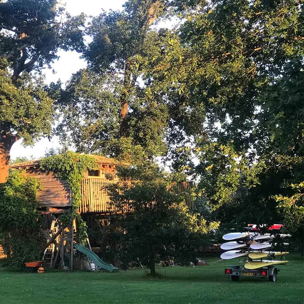 Natural Surf Lodge 5