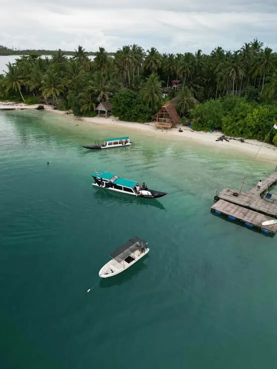Shadow Mentawai Surf Camp 2