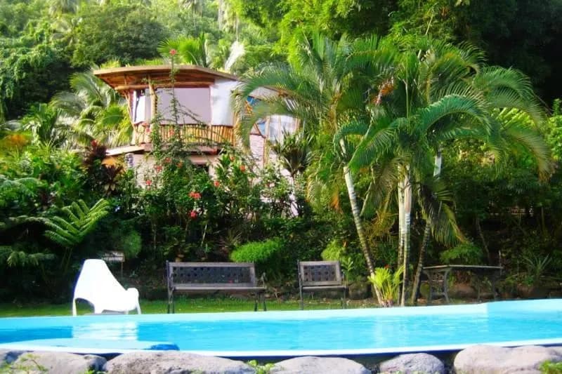 Surf Camp Polynesia by 360° Surf 2