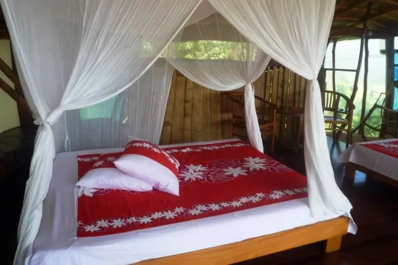 360° Surf – Moorea Island Surf House 2