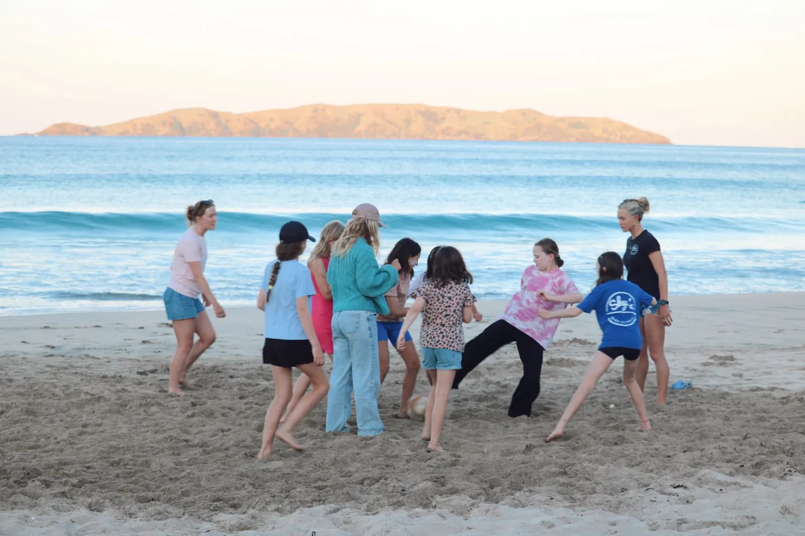 Sky's Girls Surf Camp 5