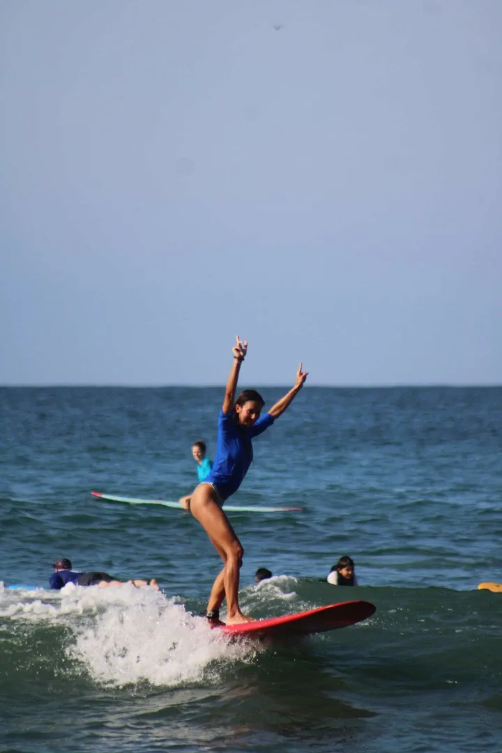 Oasis Surf & Spanish School 4