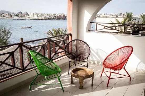 Ngor Island Surf Camp 6