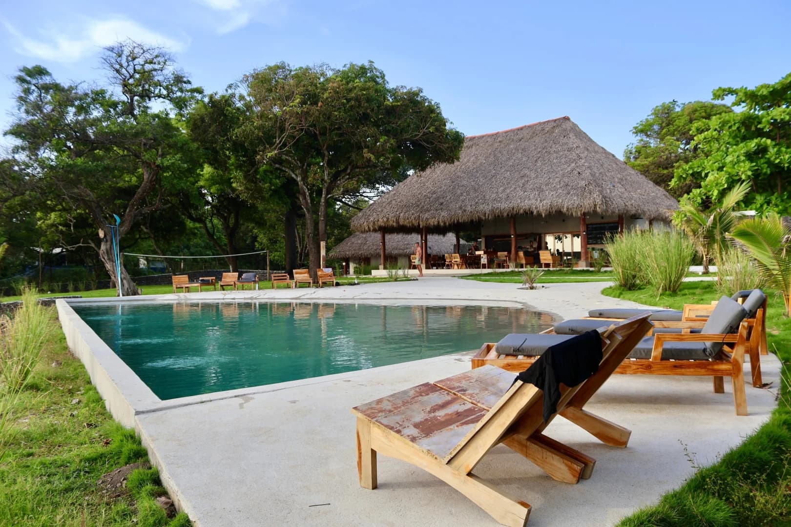 Lapoint Premium Surf Camp Los Clavos 4