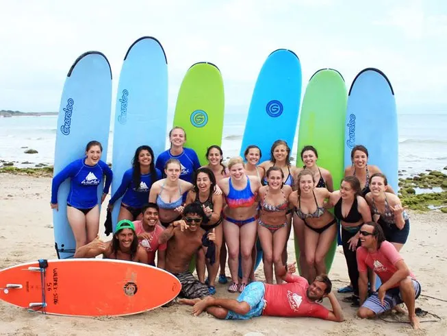 Espíritus del Mar Surf Camps & Yoga 6